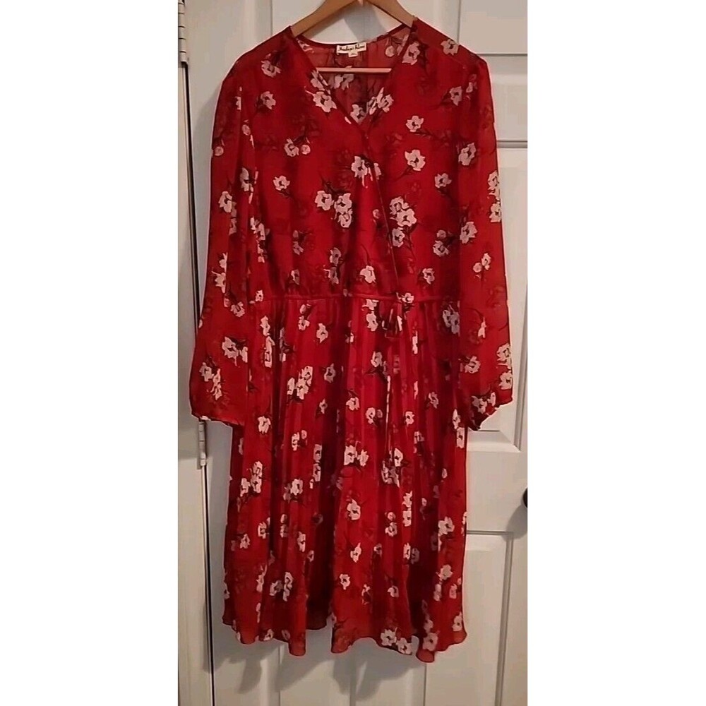Indigo Rose Red Floral Dress  3X V-Neck Blouse Style Long Sleeves Light Flowy